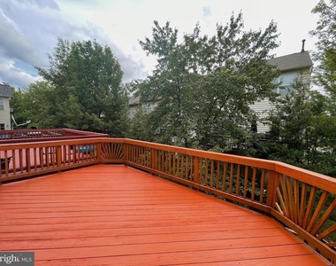 13511 Bannacker Place - Photo Thumbnail 21