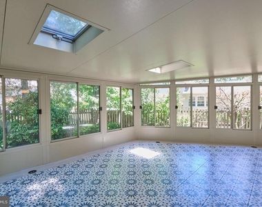 2403 Arrow Park Drive - Photo Thumbnail 20