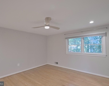 2403 Arrow Park Drive - Photo Thumbnail 25