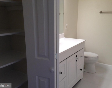 2126 Glenn Spring Court - Photo Thumbnail 8