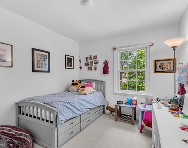 6861 Williamsburg Pond Court - Photo Thumbnail 20