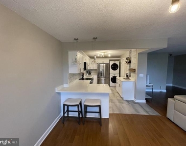 8340 Greensboro Drive - Photo Thumbnail 8