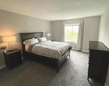 8340 Greensboro Drive - Photo Thumbnail 16