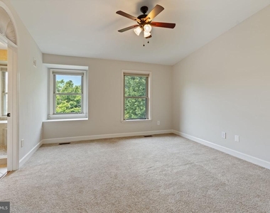 3915 Green Look Court - Photo Thumbnail 17