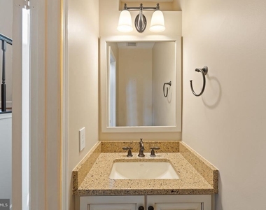 3915 Green Look Court - Photo Thumbnail 7