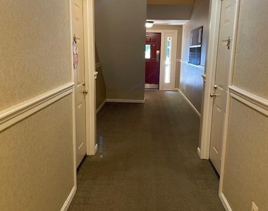 5900 Cove Landing Road - Photo Thumbnail 4