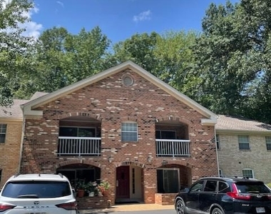 5900 Cove Landing Road - Photo Thumbnail 1