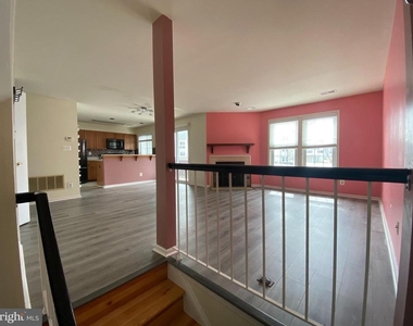 12891 Grays Pointe Road - Photo Thumbnail 5