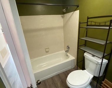 12891 Grays Pointe Road - Photo Thumbnail 9
