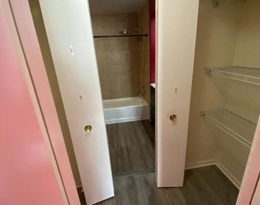 12891 Grays Pointe Road - Photo Thumbnail 15