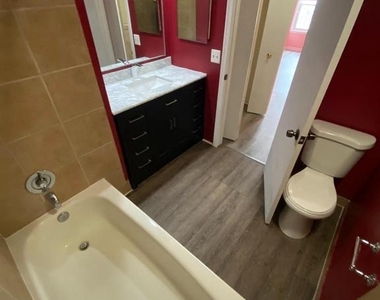 12891 Grays Pointe Road - Photo Thumbnail 17