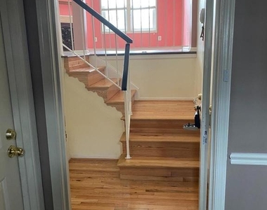 12891 Grays Pointe Road - Photo Thumbnail 4