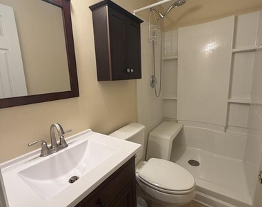 107 Peridot Place - Photo Thumbnail 22