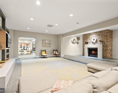 60 S Van Dorn Street - Photo Thumbnail 23