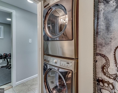 3 Groves Avenue - Photo Thumbnail 29