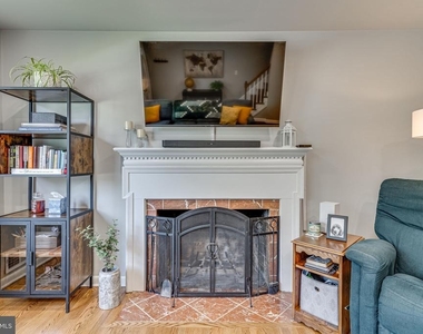 3 Groves Avenue - Photo Thumbnail 5
