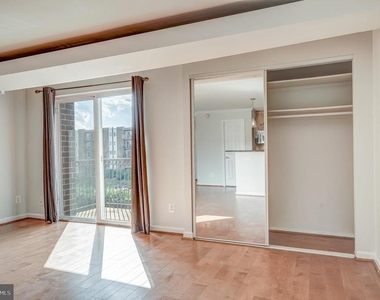 75 S Reynolds Street - Photo Thumbnail 17