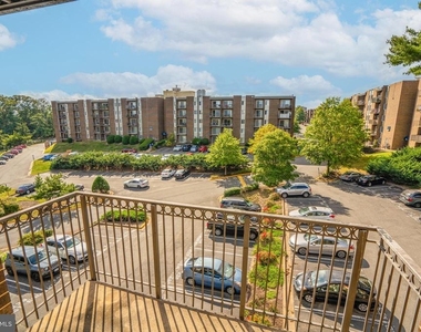 75 S Reynolds Street - Photo Thumbnail 26