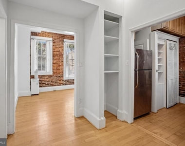 921 Cameron Street - Photo Thumbnail 9