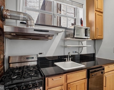 921 Cameron Street - Photo Thumbnail 14