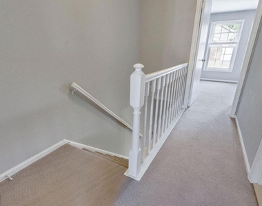 2522 S Arlington Mill Drive - Photo Thumbnail 21