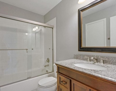 2522 S Arlington Mill Drive - Photo Thumbnail 23
