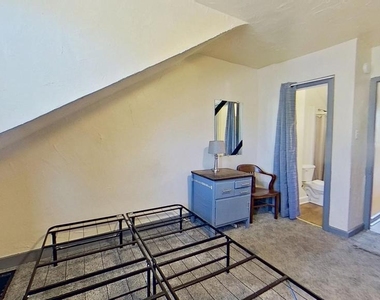156 N Newberry Street - Photo Thumbnail 1