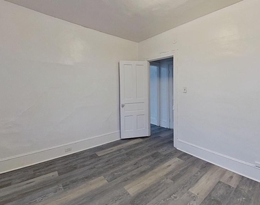 31 E High Street - Photo Thumbnail 5