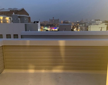 1501 Parrish Street - Photo Thumbnail 11
