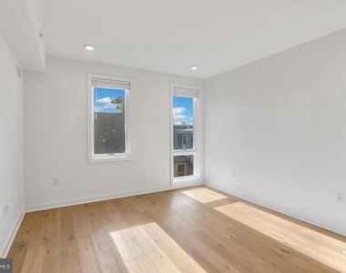 1416 Frankford Ave - Photo Thumbnail 6