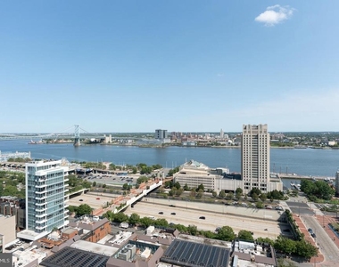 200 Locust Street - Photo Thumbnail 12