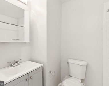 135 S 19th St - Photo Thumbnail 7