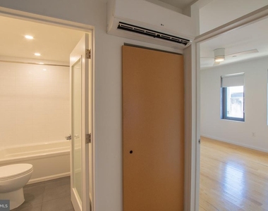 152 W Laurel Street - Photo Thumbnail 9