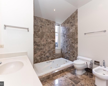 2032 Walnut Street - Photo Thumbnail 12