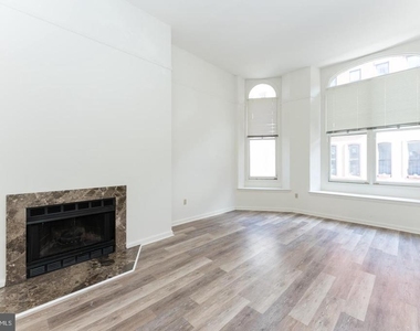 2032 Walnut Street - Photo Thumbnail 2