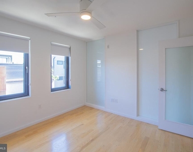 152 W Laurel Street - Photo Thumbnail 16