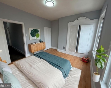 3462 N Lee Street - Photo Thumbnail 5