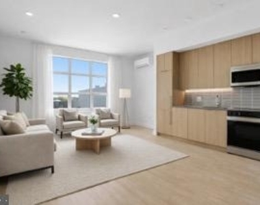 1440 N Front Street - Photo Thumbnail 1