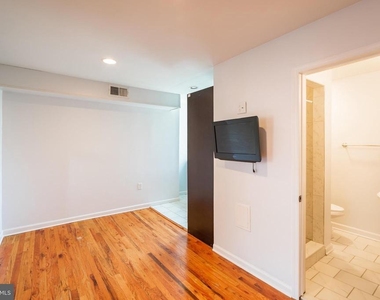 1116 Pine Street - Photo Thumbnail 1