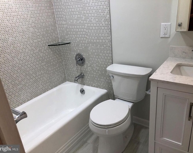 220 Locust Street - Photo Thumbnail 12