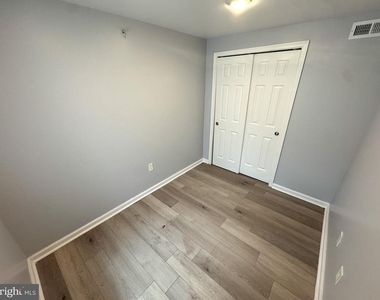 5448 Springfield Avenue - Photo Thumbnail 3