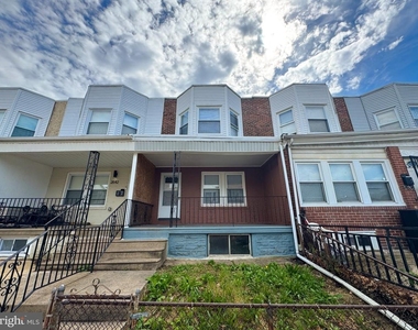 2640 S Robinson Street - Photo Thumbnail 16