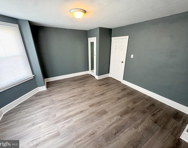 2640 S Robinson Street - Photo Thumbnail 12