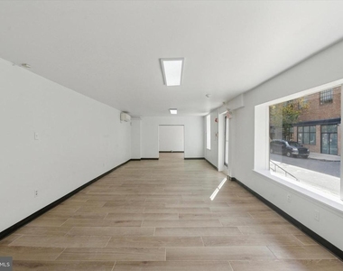 1538 Pine Street - Photo Thumbnail 1