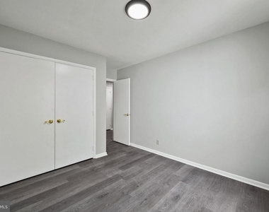 1221 Kater Street - Photo Thumbnail 20