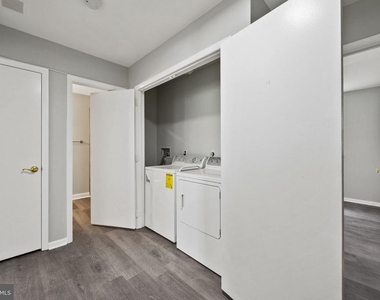 1221 Kater Street - Photo Thumbnail 15