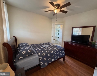 7103 Rising Sun Avenue - Photo Thumbnail 12
