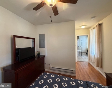 7103 Rising Sun Avenue - Photo Thumbnail 13