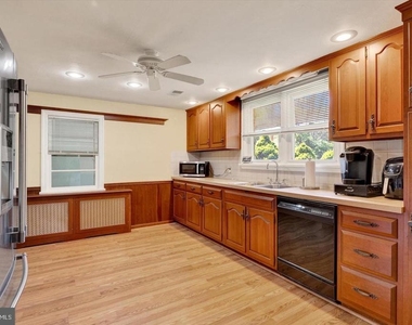 1217 Caln Meetinghouse Road - Photo Thumbnail 2