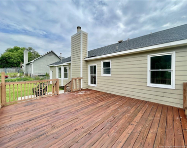6732 Vaughn Road - Photo Thumbnail 20